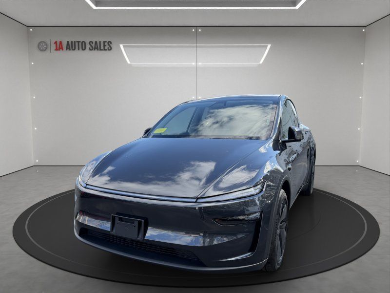Gray 2026 Tesla Model Y Long Range AWD SUV / Crossover All-Wheel Drive Automatic