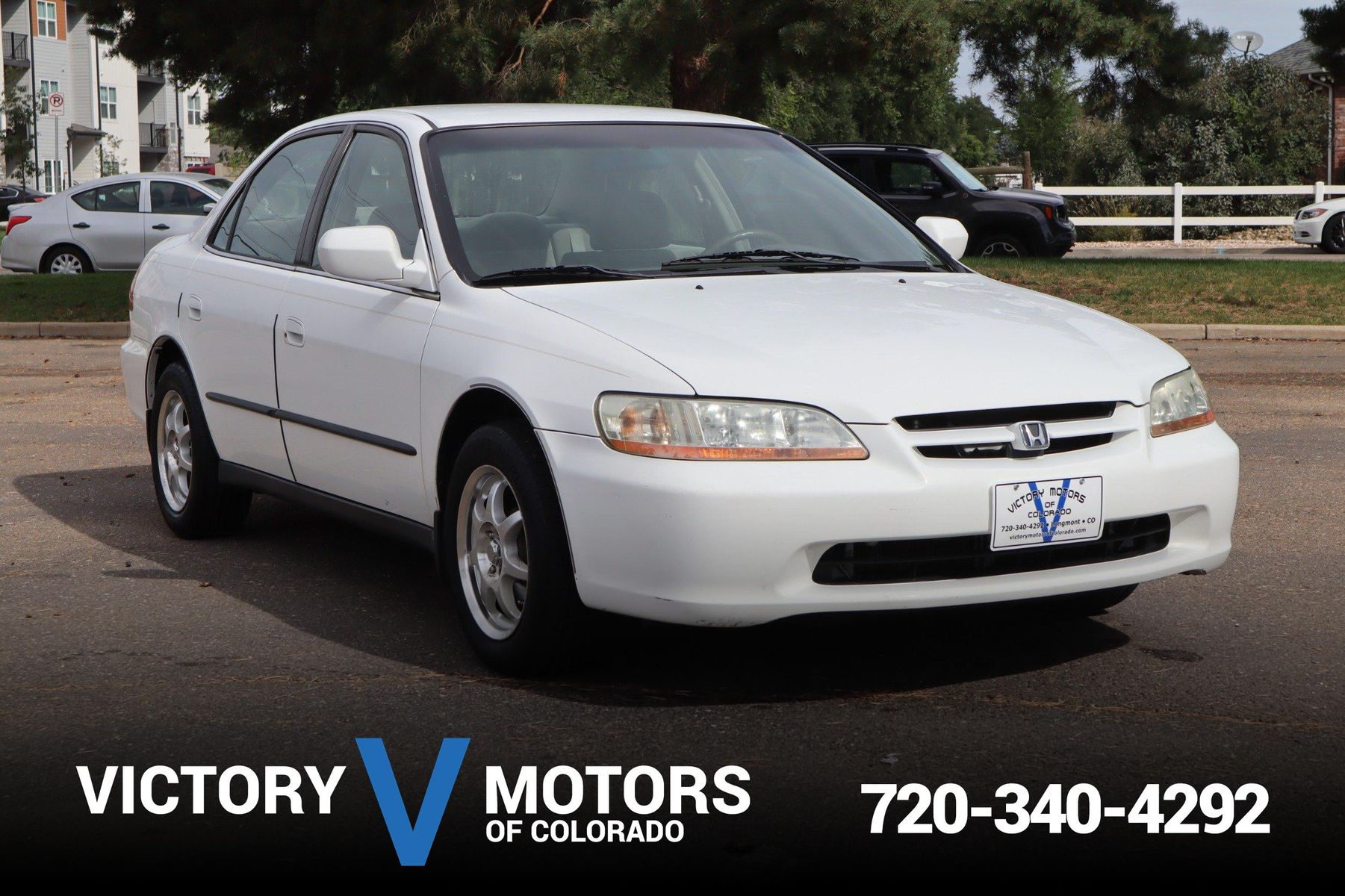 2000 Honda Accord LX | Victory Motors of Colorado