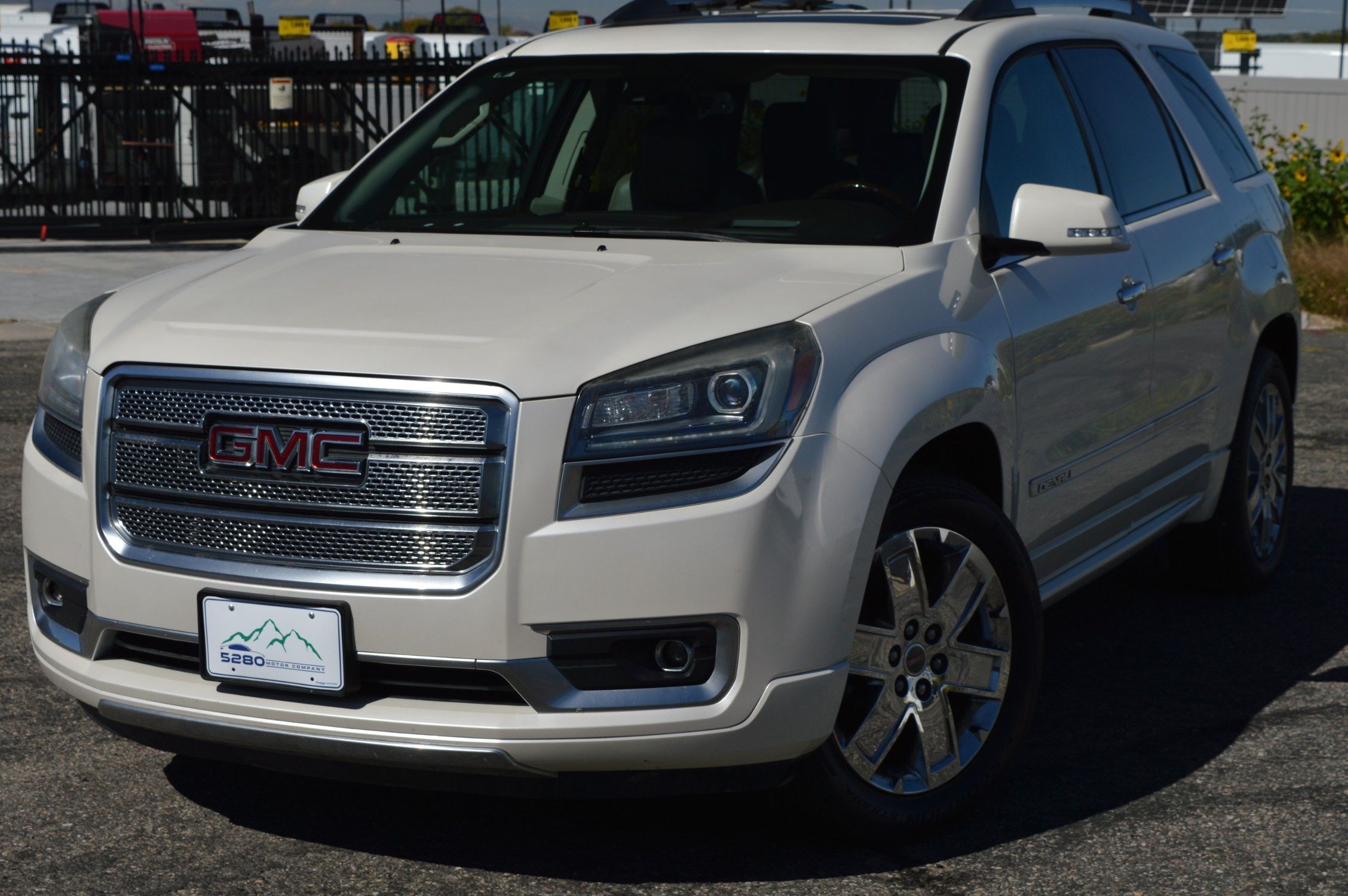 2015 Gmc Acadia Denali photo 47
