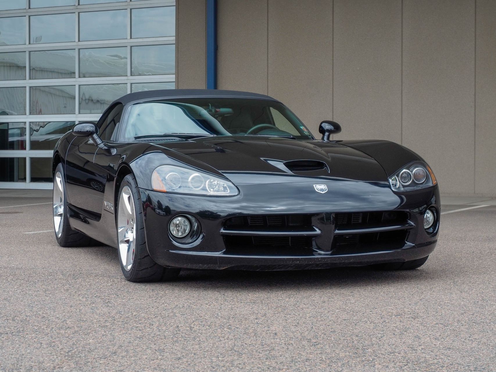 2006 Dodge Viper 9