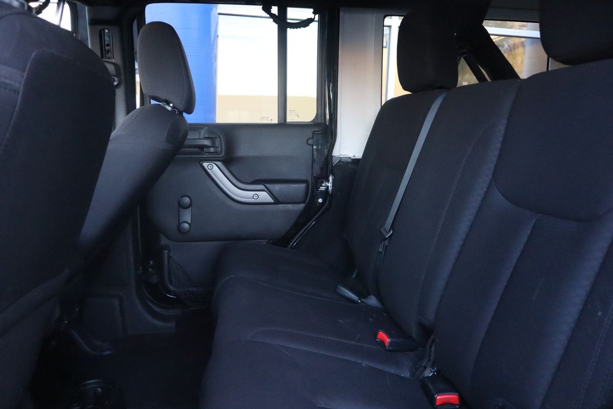 2015 Jeep Wrangler Unlimited Willys Wheeler