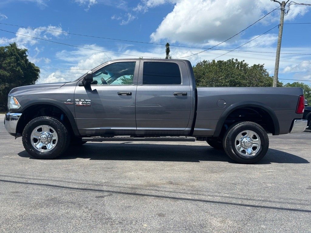 2017 Ram 2500 ST Tradesman photo 8