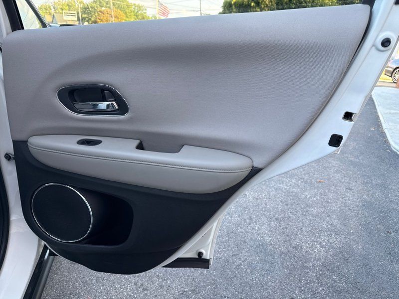 2016 Honda HR-V EX photo 16