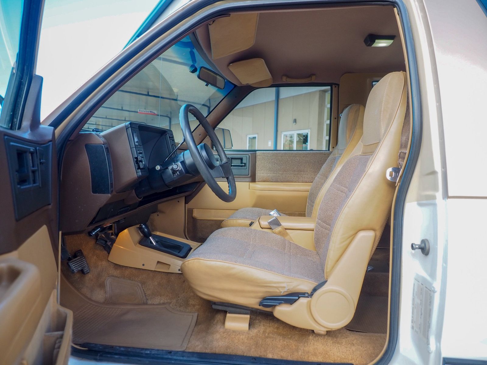 1986 GMC S-15 Jimmy 38