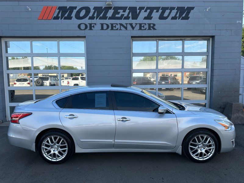 2015 Nissan Altima 3.5 SL photo 24