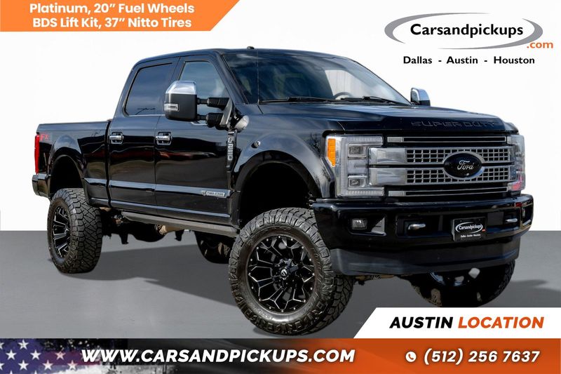 2017 Ford F-250 Super Duty Platinum Crew Cab 4WD