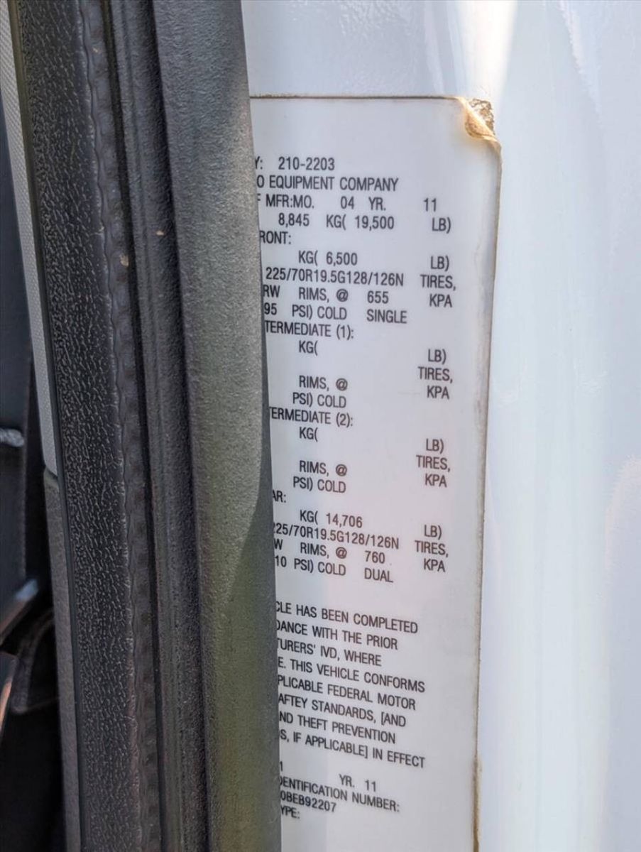 2011 Ford F-550 Super Duty 92