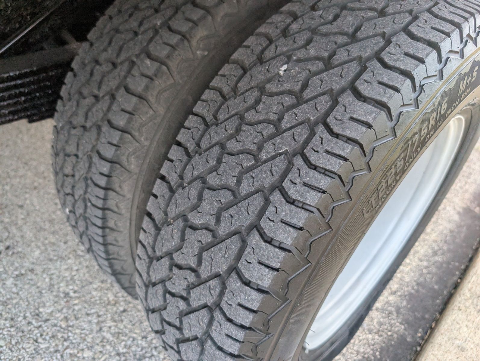 2004 Chevrolet Express Cutaway 56