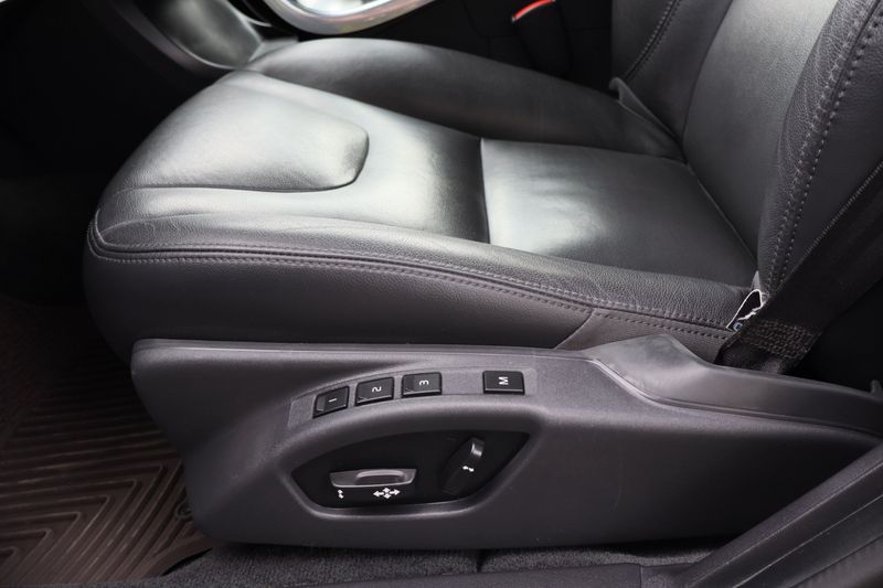 2014 Volvo S60 T5 Platinum | Victory Motors of Colorado