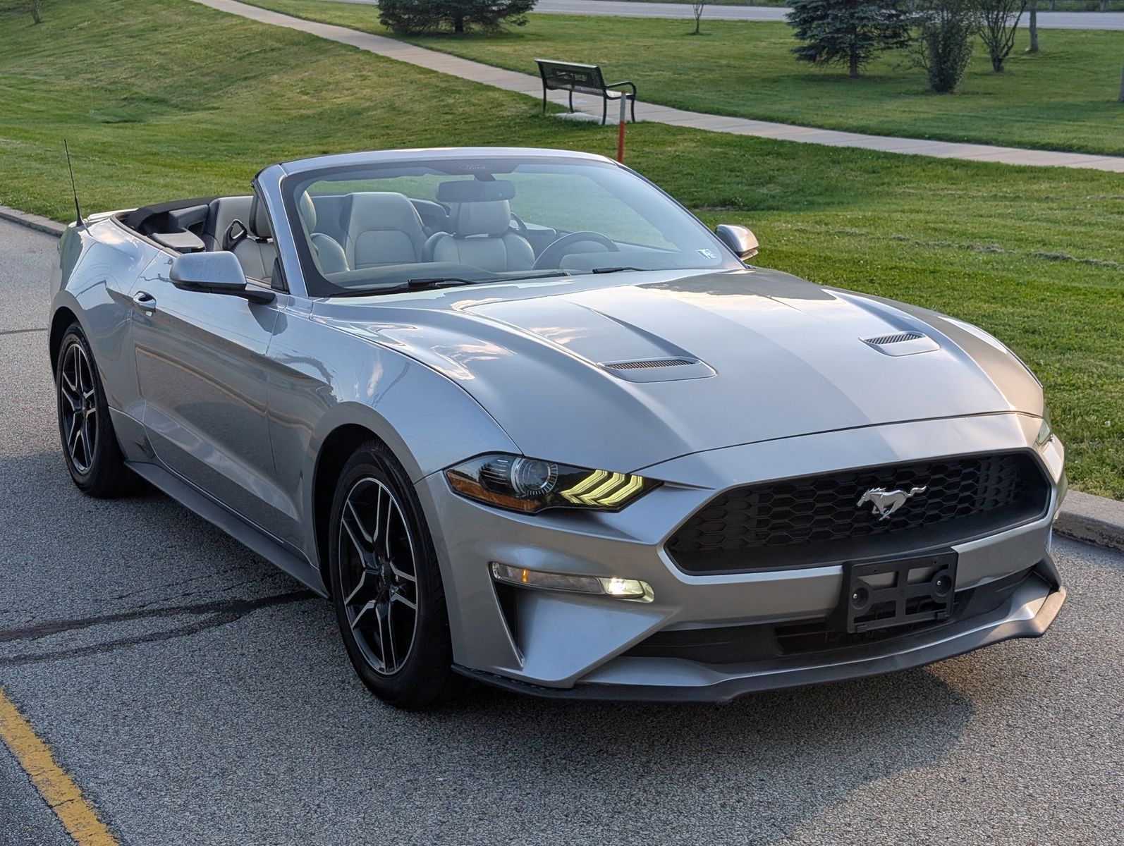 2020 Ford Mustang 11