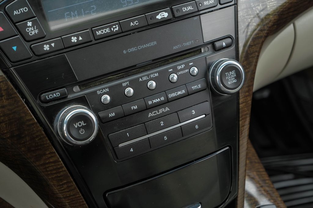 2011 Acura MDX Base photo 30