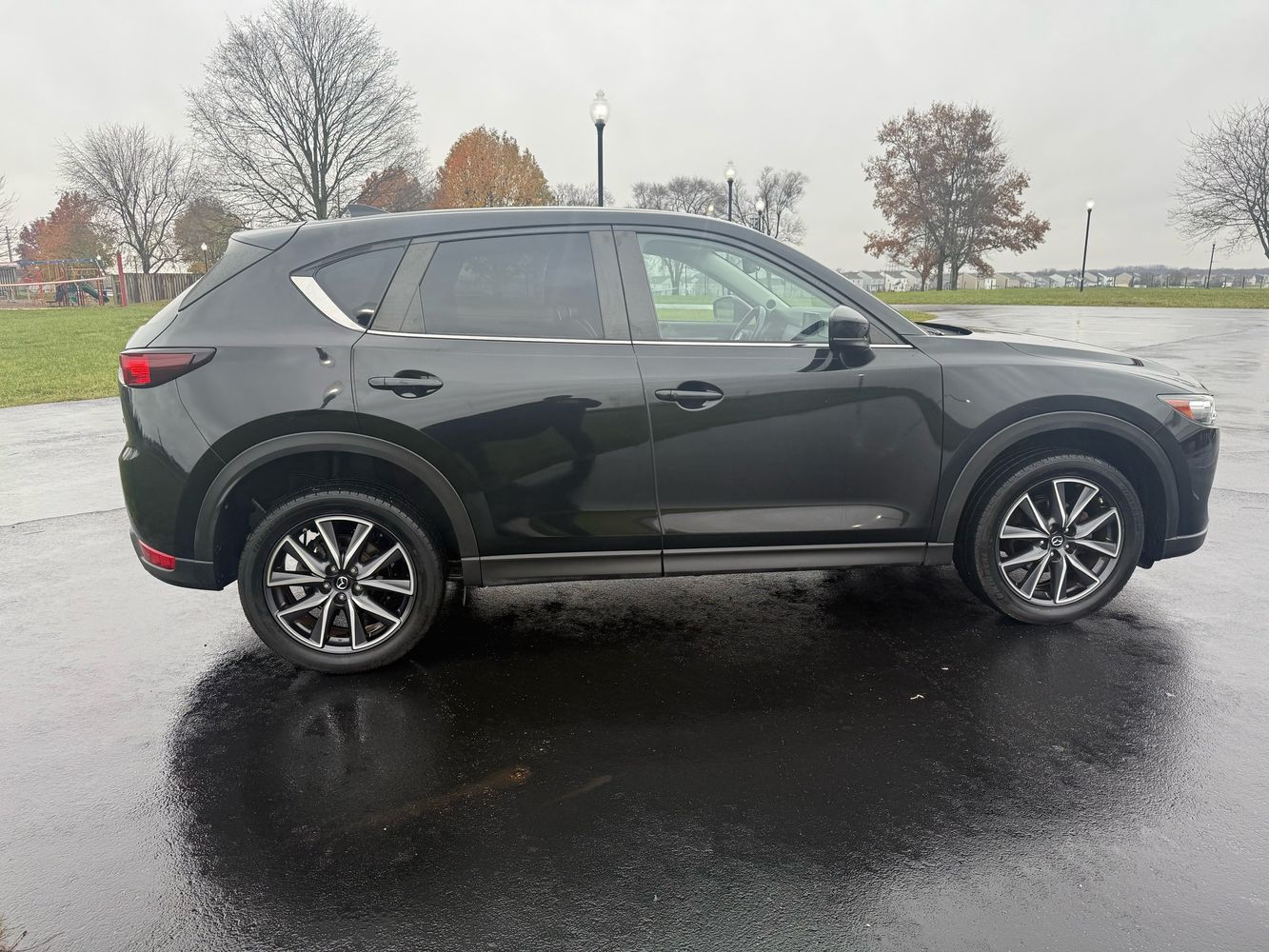 2018 Mazda CX-5 Touring photo 4