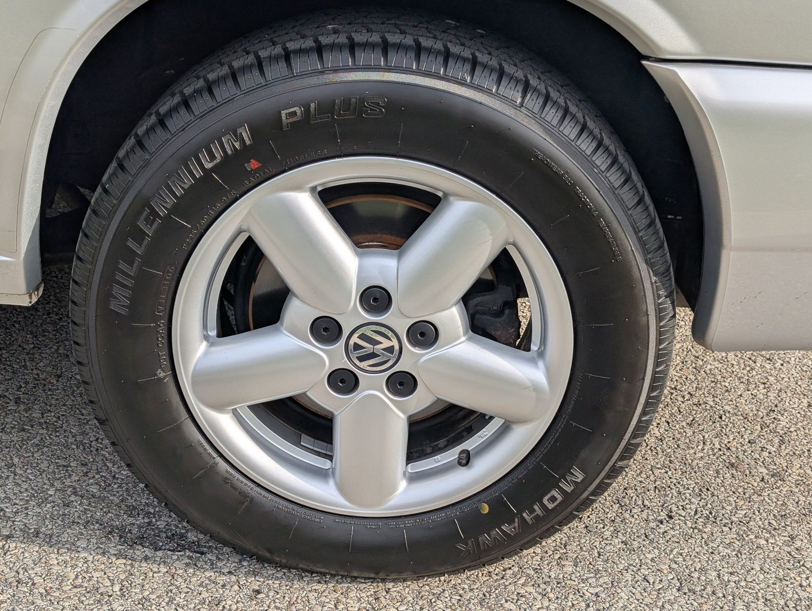 2003 Volkswagen EuroVan 46