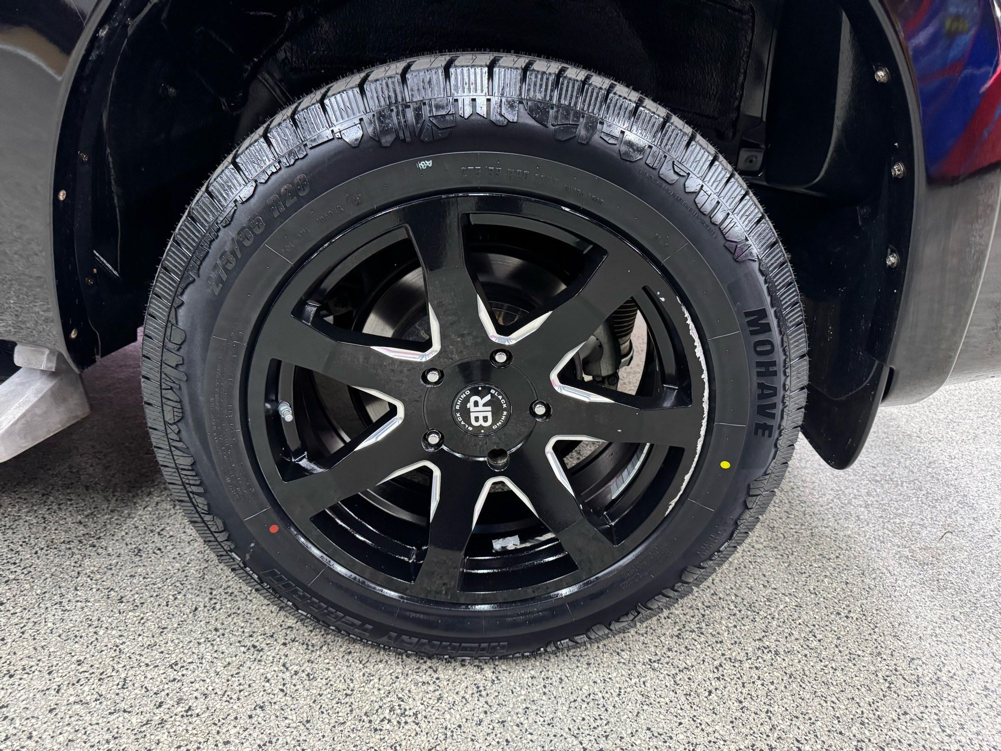 2017 Toyota Sequoia Platinum photo 43