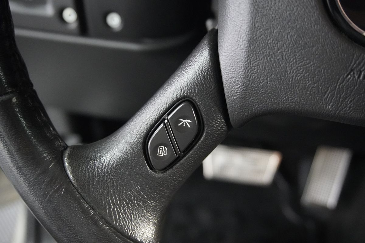 2006 HUMMER H2 SUV 