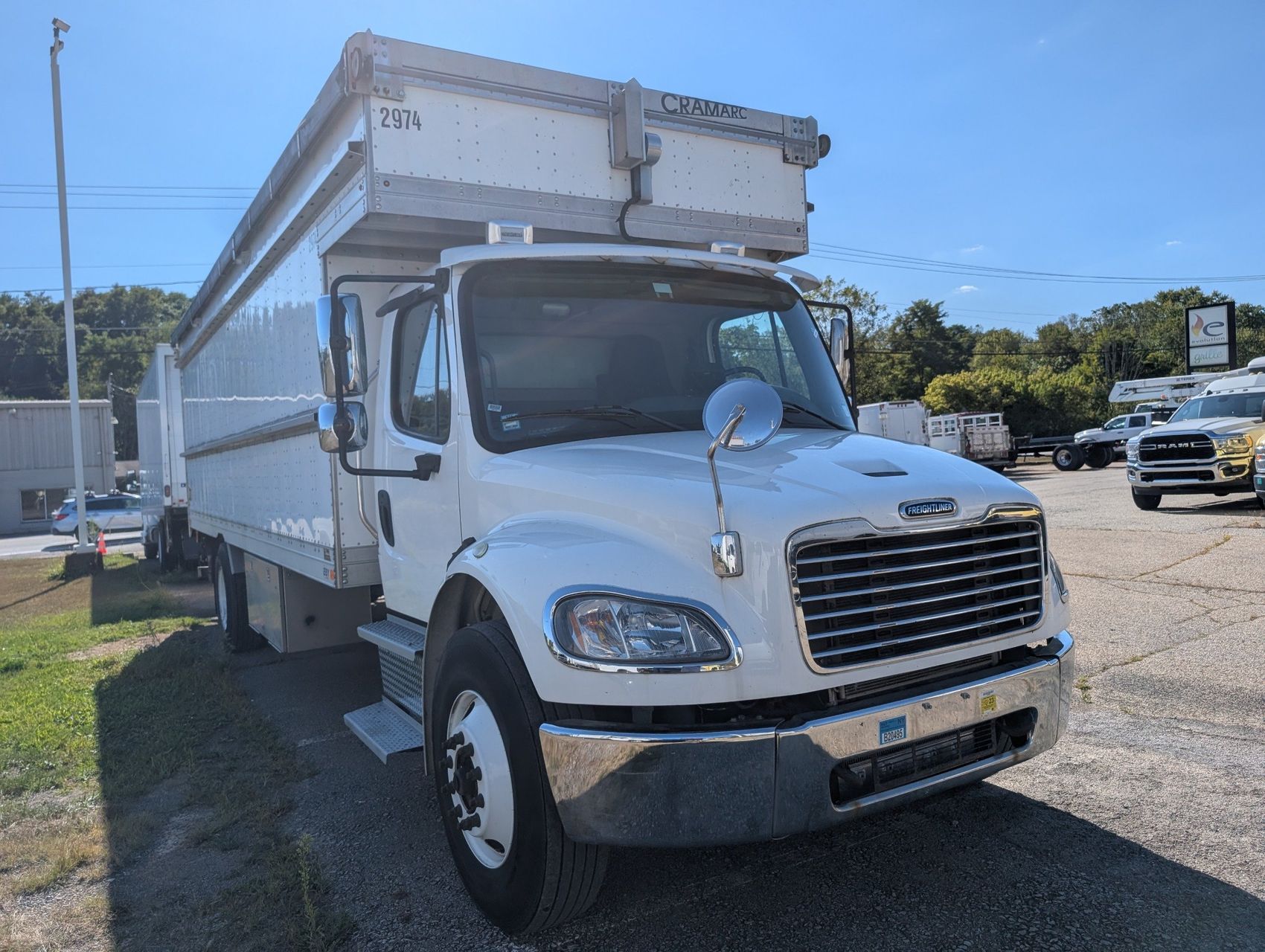 2018 Freightliner M2 106 4