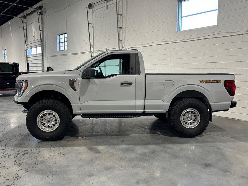 2023 Ford F-150 XLT, photo 2