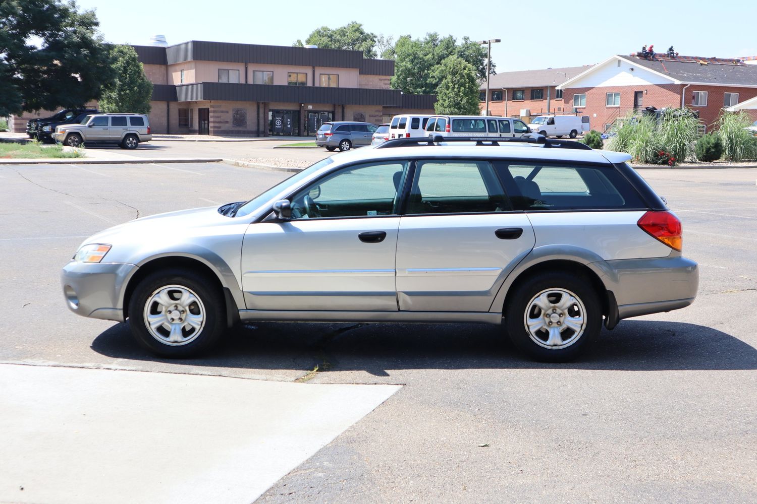 2007 Subaru Outback 2.5i | Victory Motors of Colorado