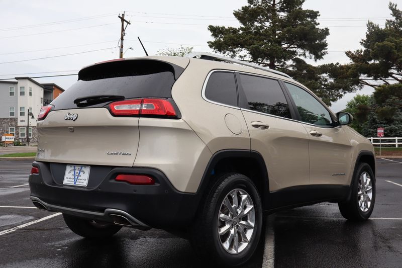 2015 Jeep Cherokee Limited | Victory Motors of Colorado