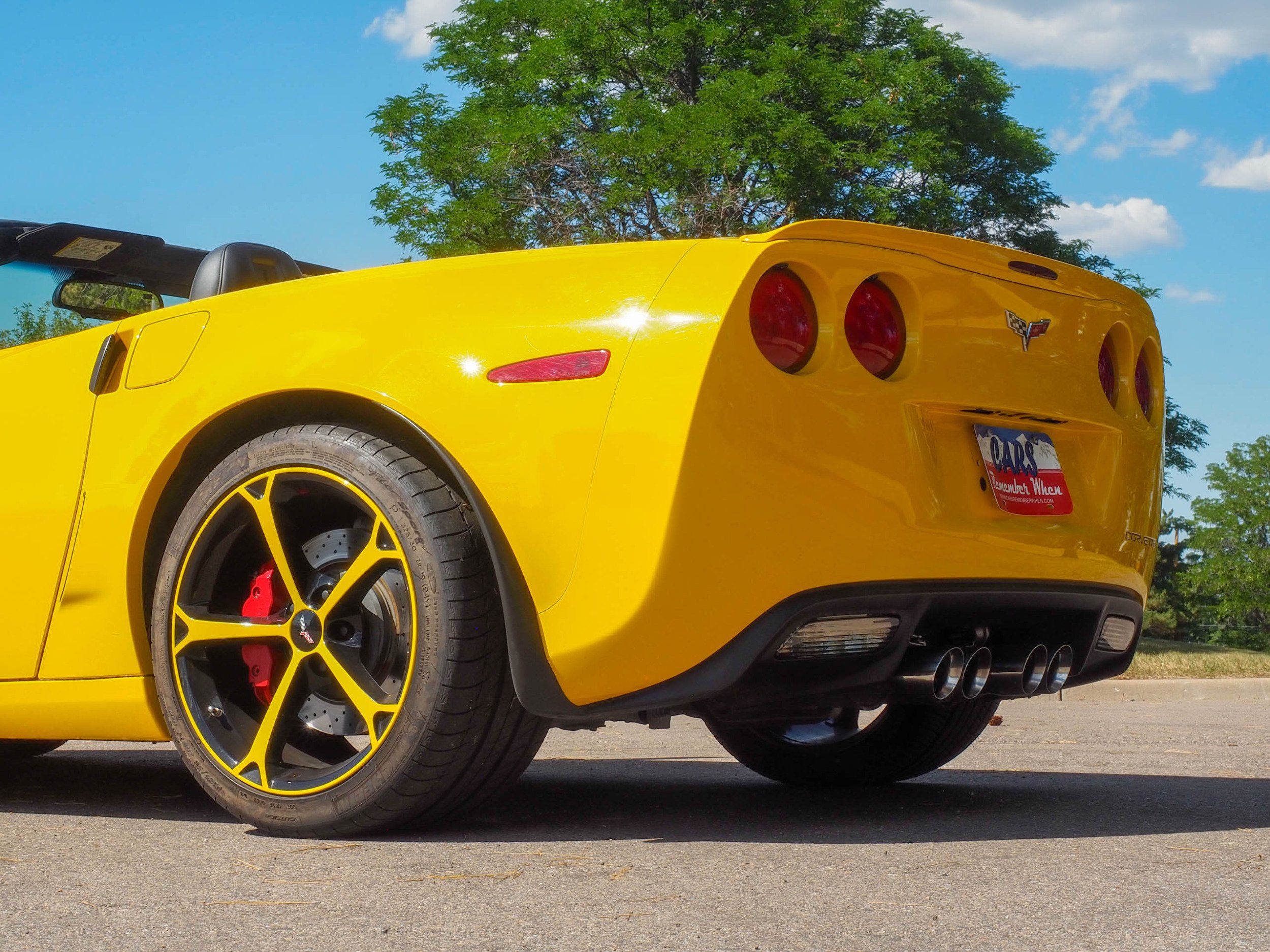 2010 Chevrolet Corvette Yellow Grand Sport