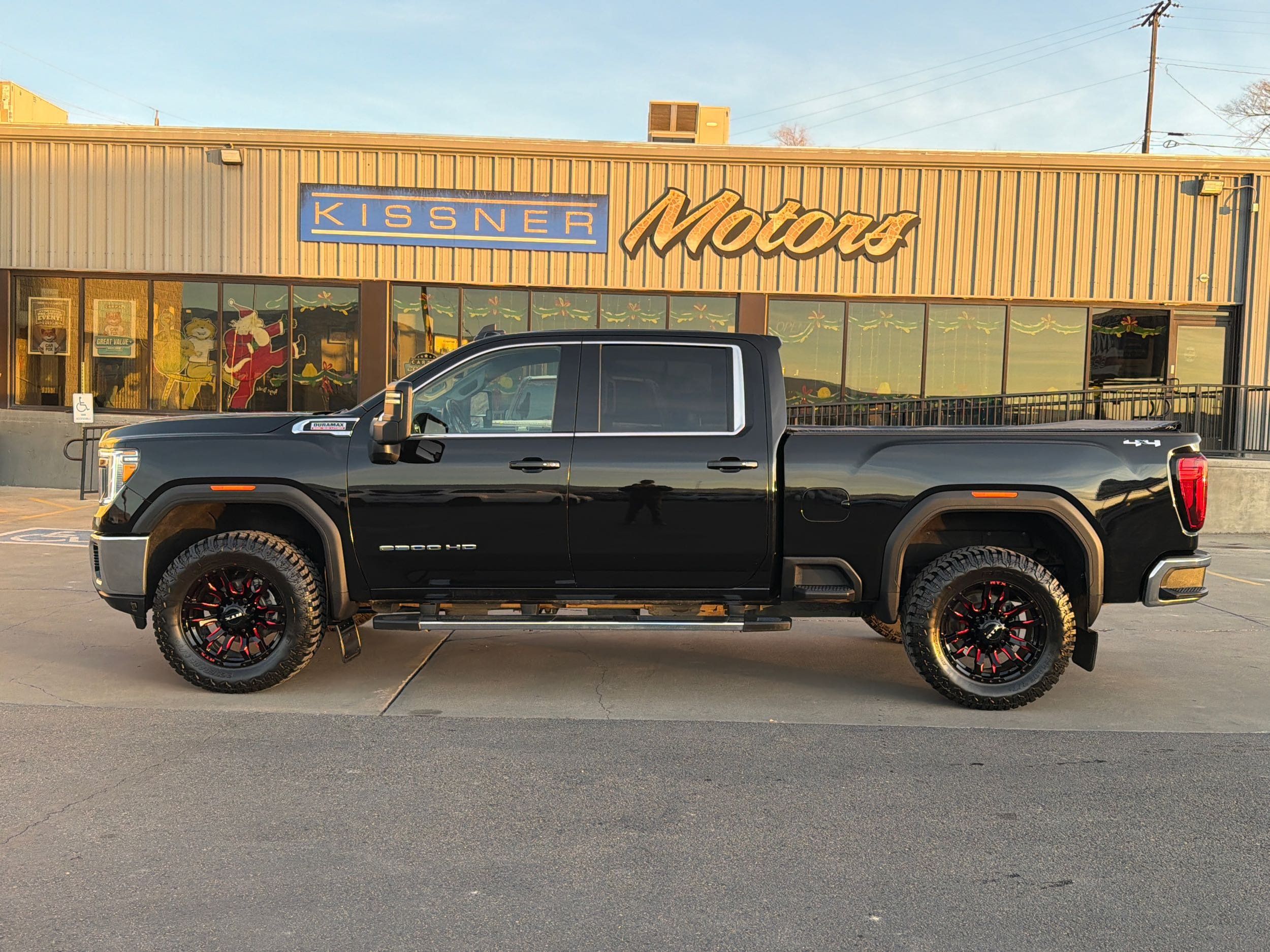 2023 GMC Sierra 2500HD SLE's photo