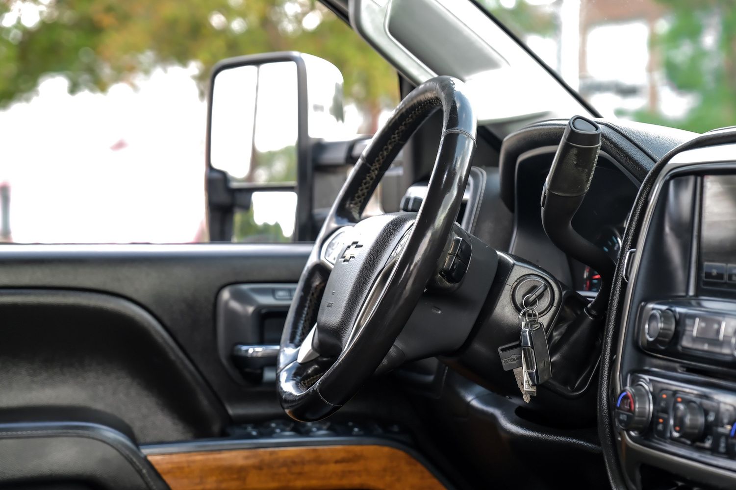 2018 Chevrolet Silverado High Country photo 20