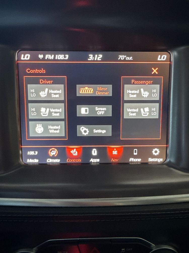 2021 Dodge Charger GT photo 31