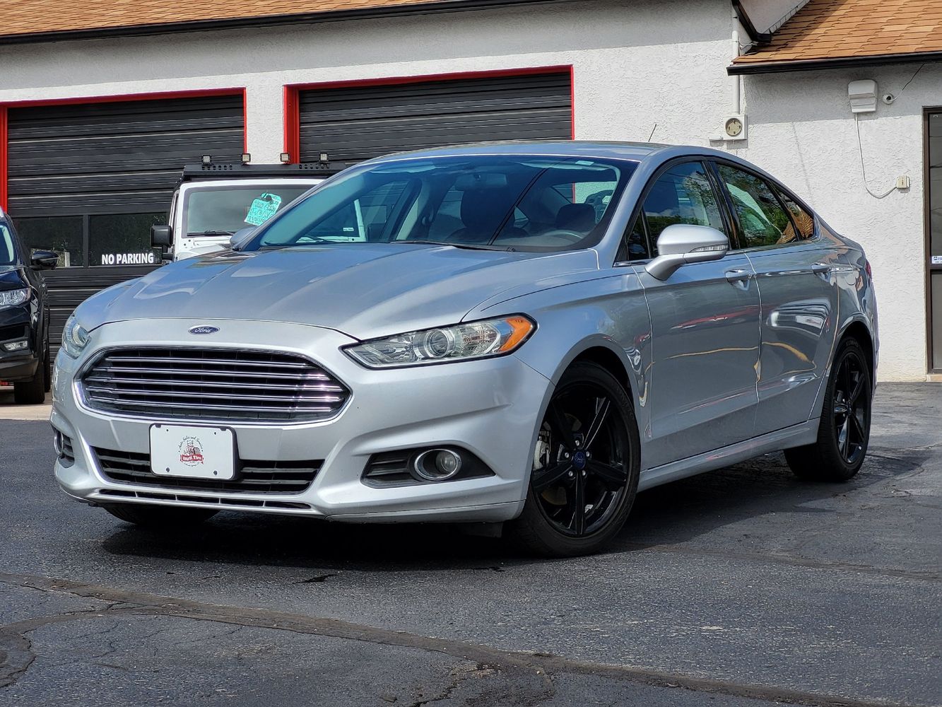 2016 Ford Fusion SE FWD's photo