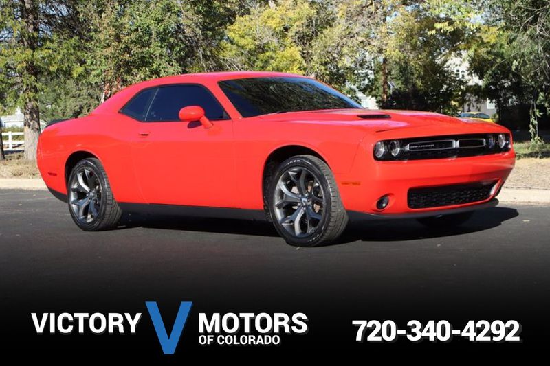 2016 Dodge Challenger SXT | Victory Motors of Colorado