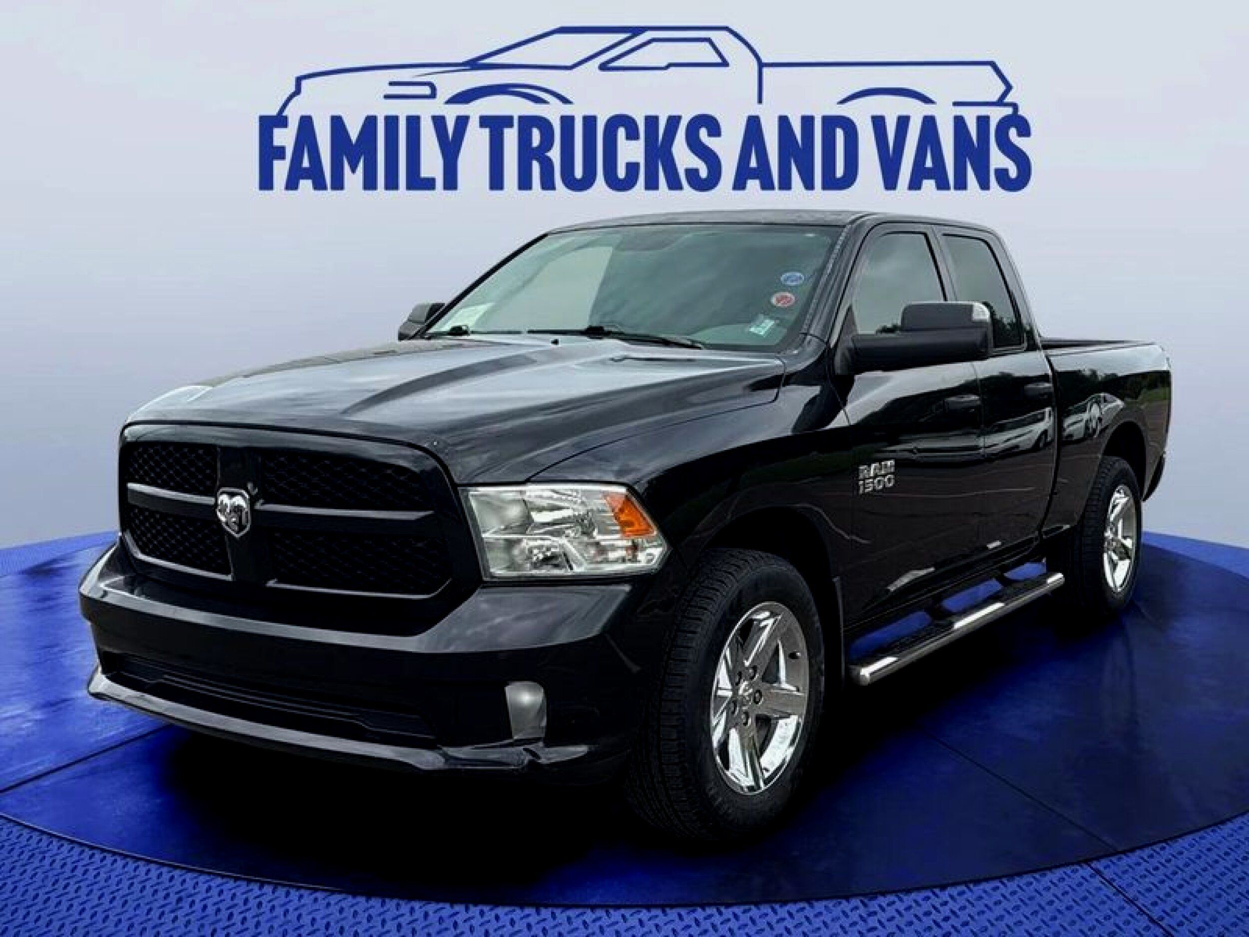 2017 RAM 1500 Express 4x4 Quad Cab 6'4's photo