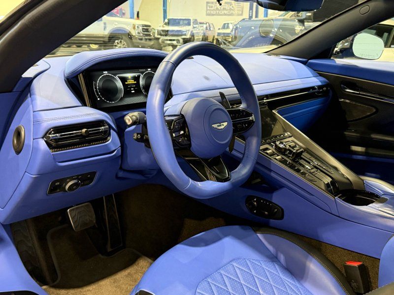 2024 Aston Martin DB12, photo 10