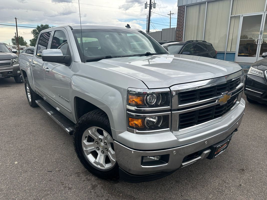 View vehicle photo 3