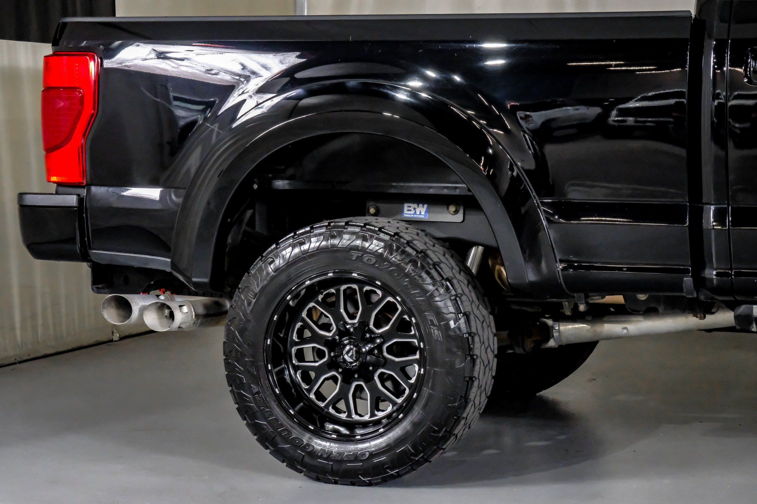 2021 Ford F-250 Lariat photo 4