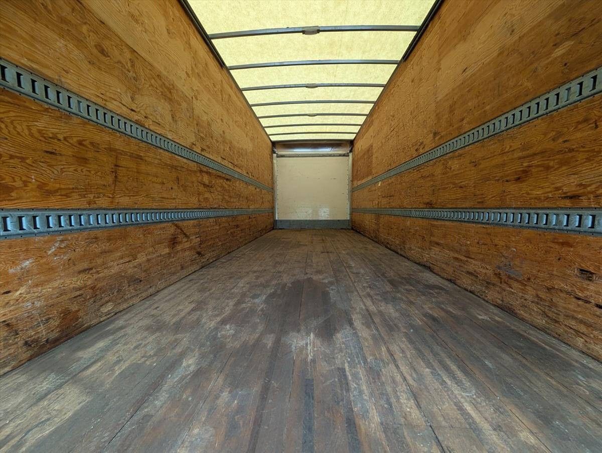 2018 International DuraStar 4300 62