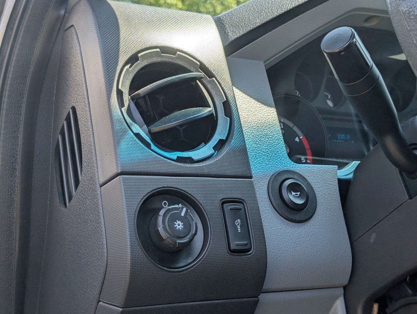 2018 Ford F-650 Super Duty 76