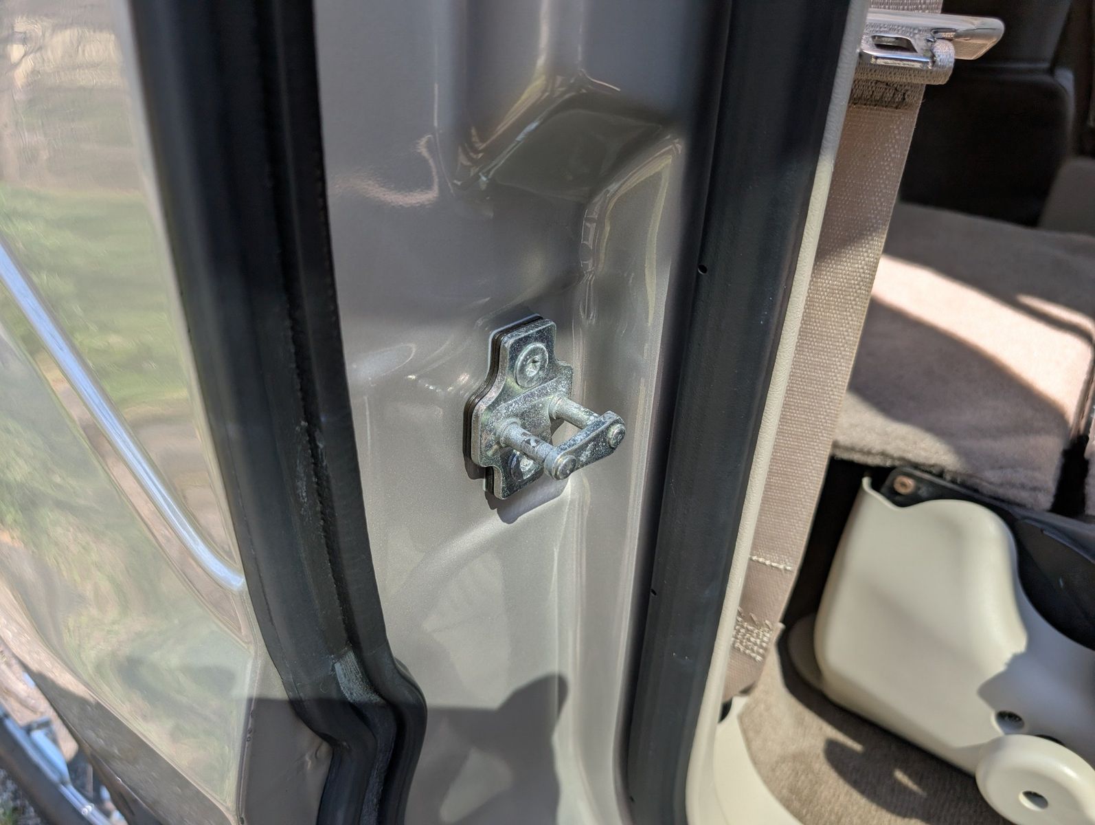 2004 Cadillac Escalade ESV 214