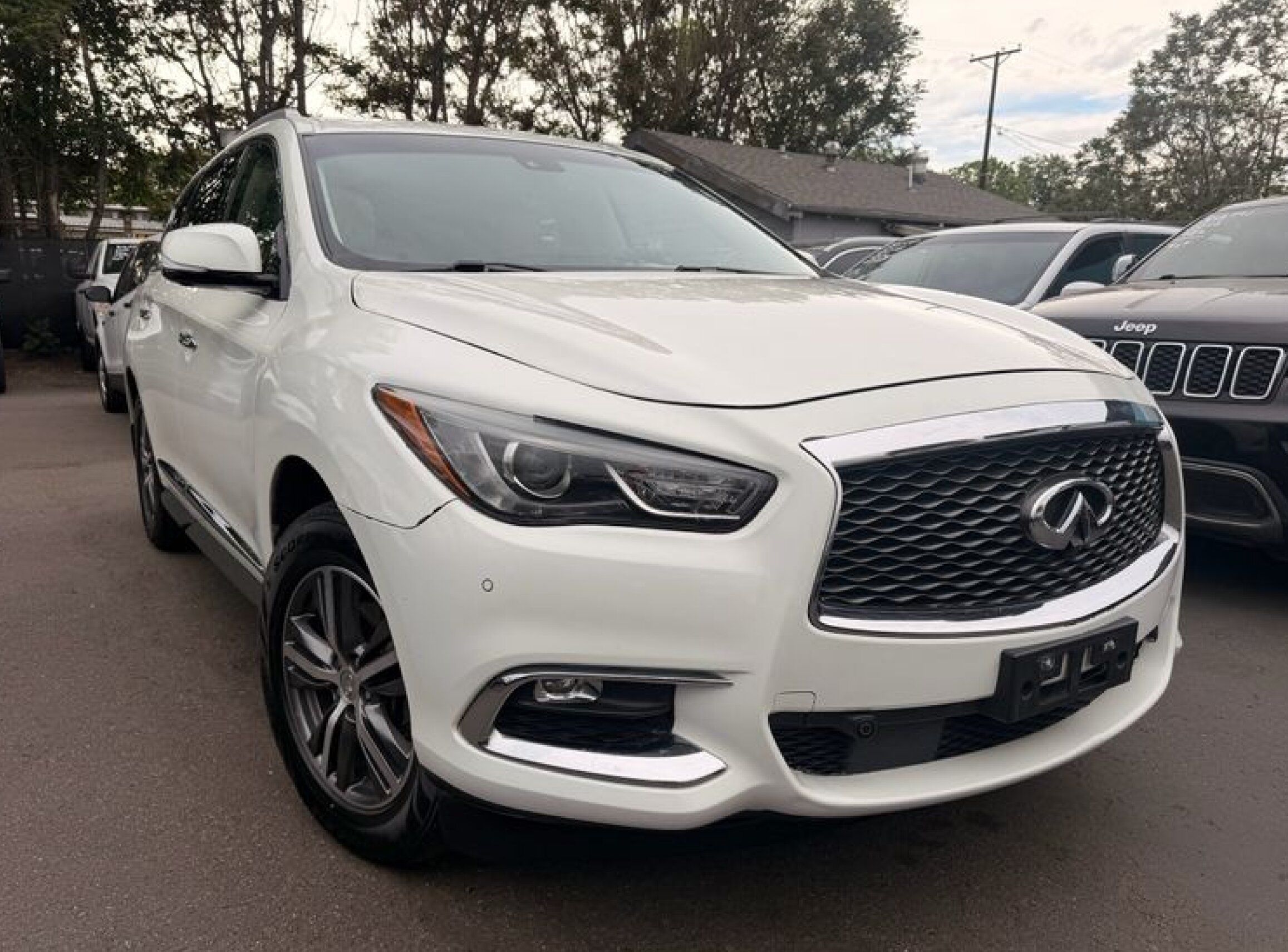 2017 INFINITI QX60 3.5's photo