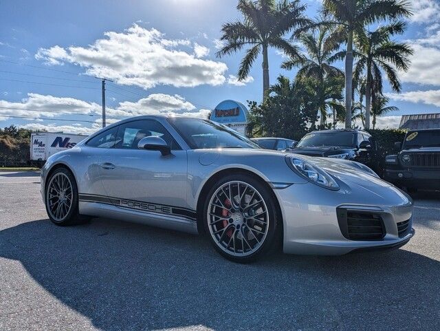 2017 Porsche 911 Carrera S photo 8