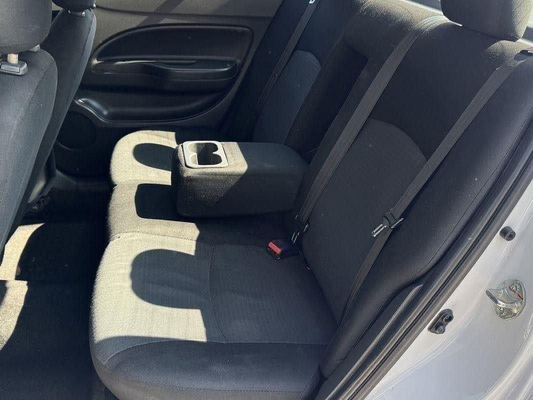 2022 Mitsubishi Mirage G4 ES photo 21