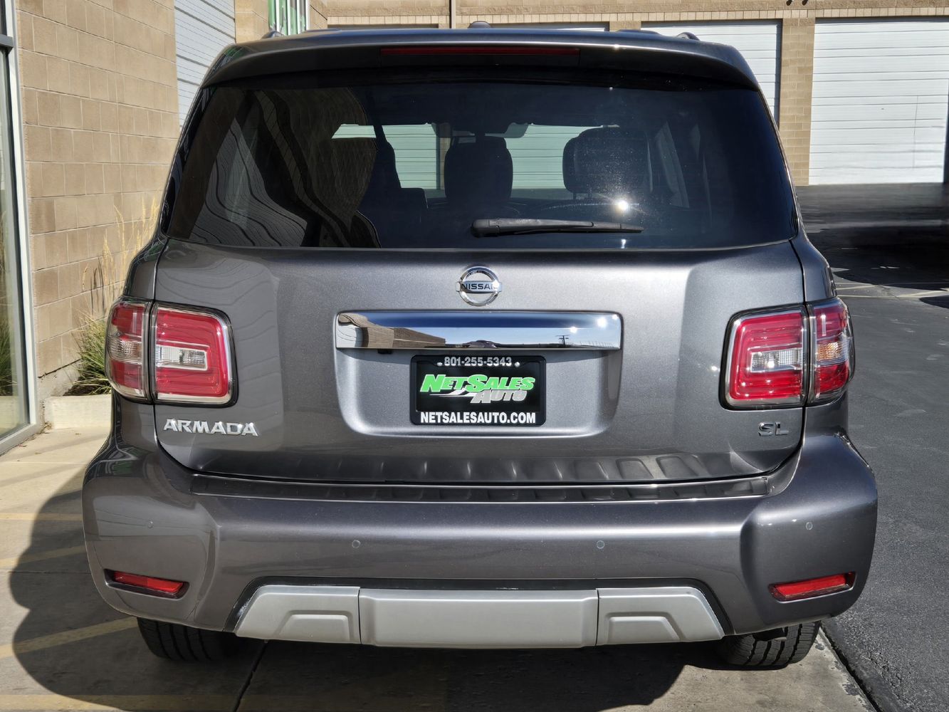 2018 Nissan Armada SL photo 4