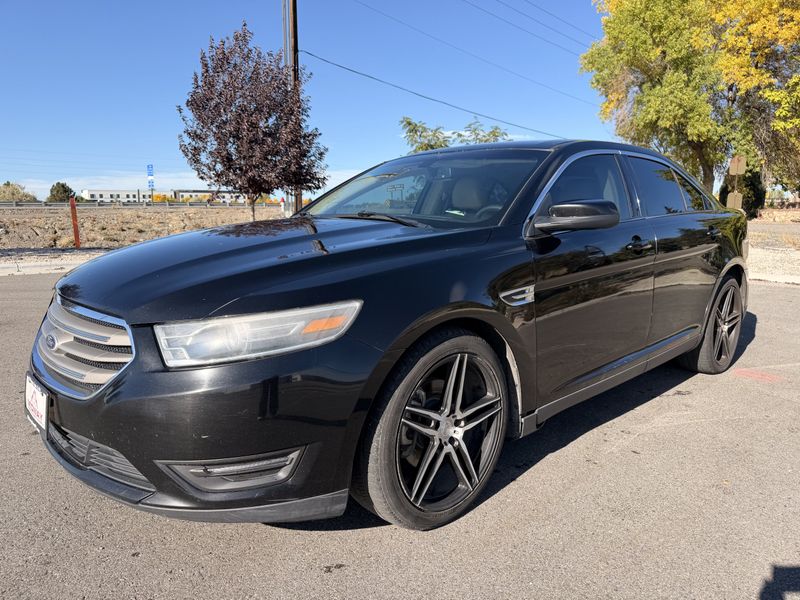  2016 Ford Taurus Sedan Front-Wheel Drive 6-Speed Automatic