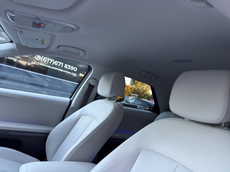 2023 Hyundai Ioniq 5 SEL photo 17