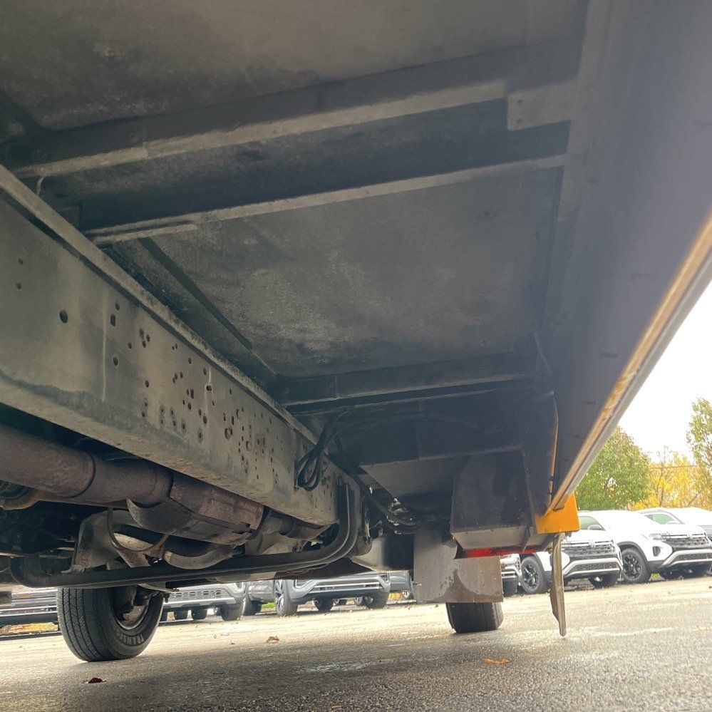 2016 Ford E-Series 14