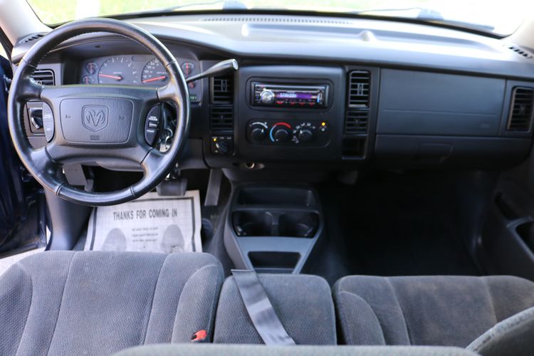Dodge Dakota 2003 Interior