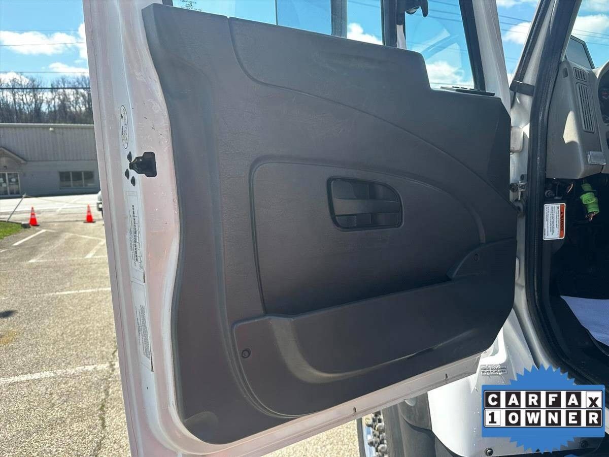 2017 International WorkStar 7500 99