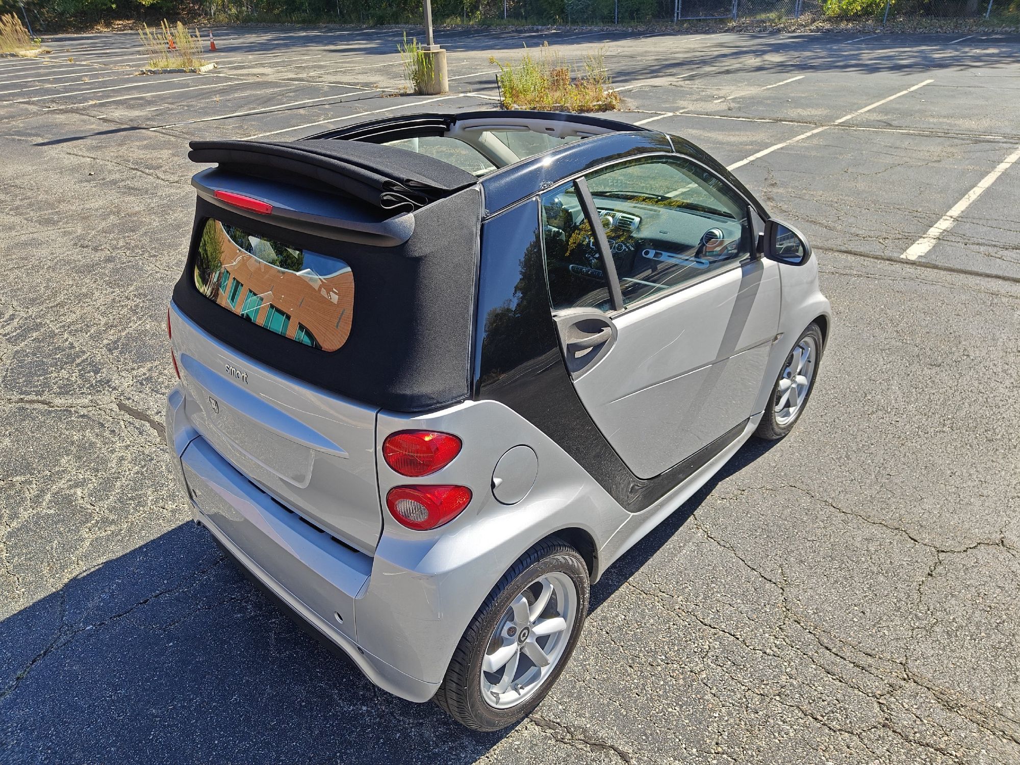 2015 Smart Fortwo photo 32