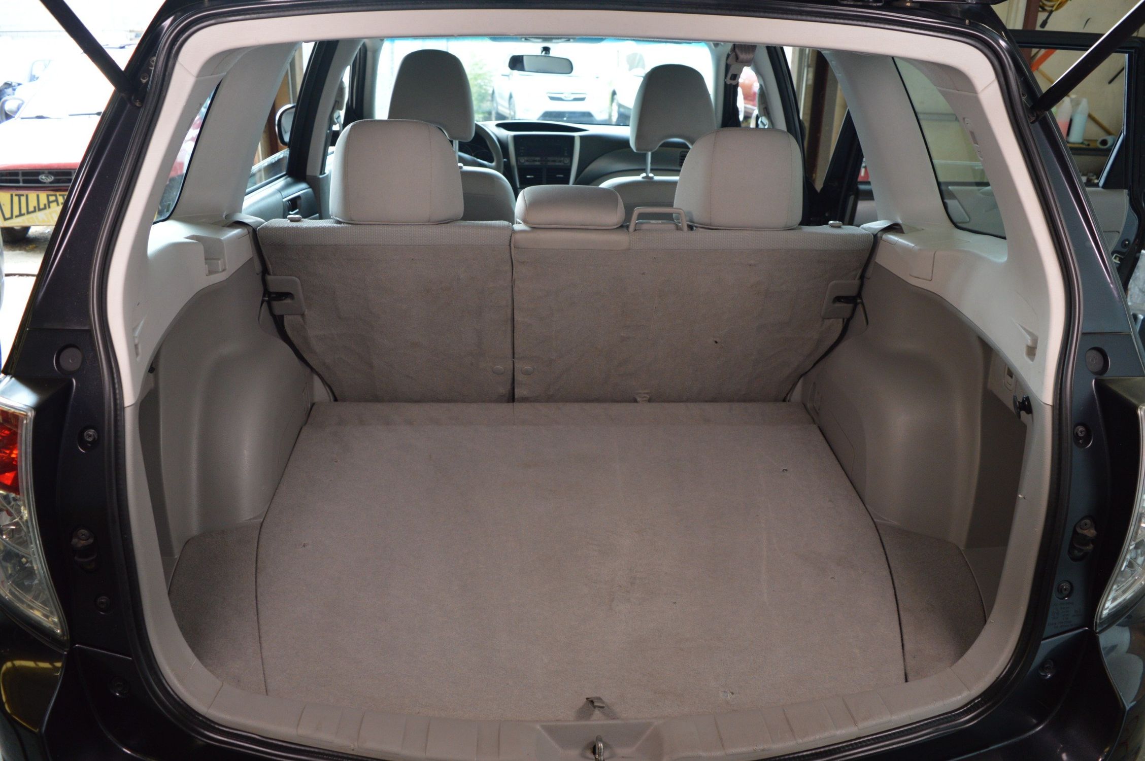 2011 Subaru Forester 2.5X photo 38