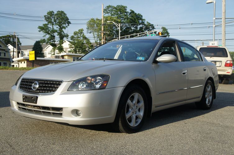 2005 Nissan Altima 3.5 SL | Zoom Auto Group - Used Cars New Jersey