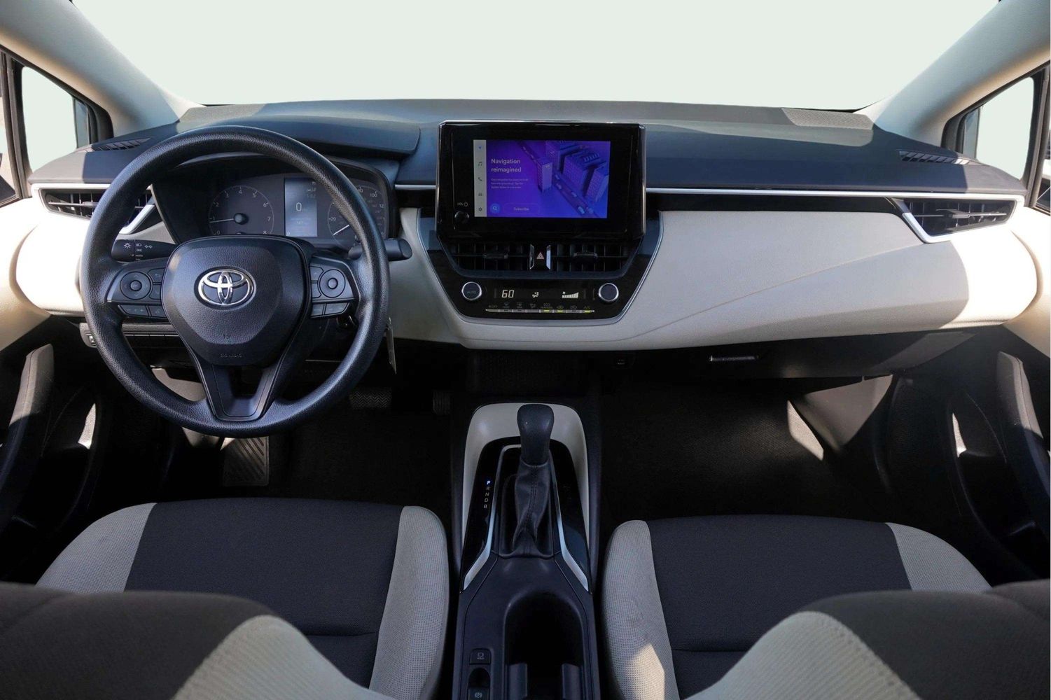 2024 Toyota Corolla LE photo 16