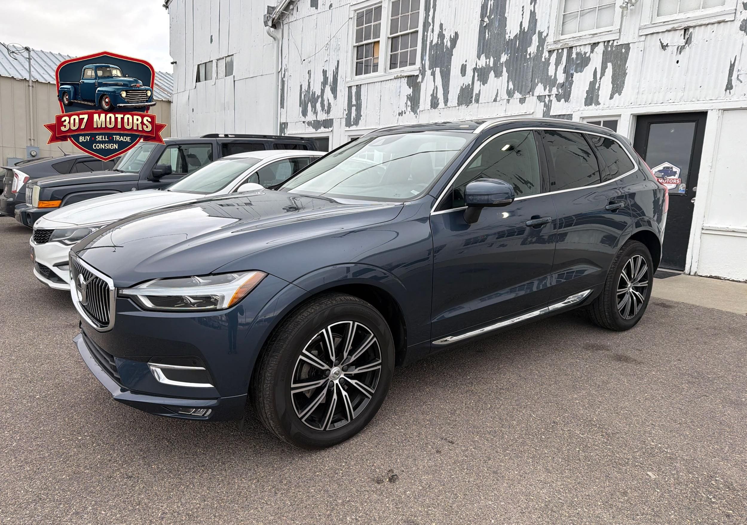 2020 Volvo XC60 Inscription's photo